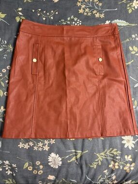 LOFT Faux Leather A-Line Mini Skirt in Rust Brown Front Pockets Size 10